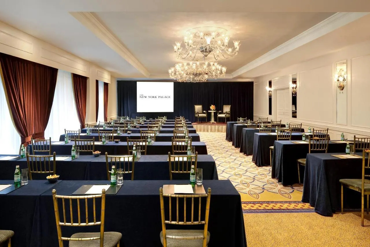 Lotte New York Palace 5*,